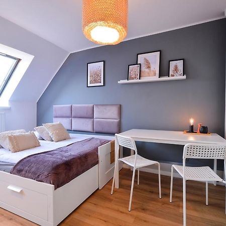 Citystay Brzezno Studio 3 Min Do Plazy Danzica Esterno foto