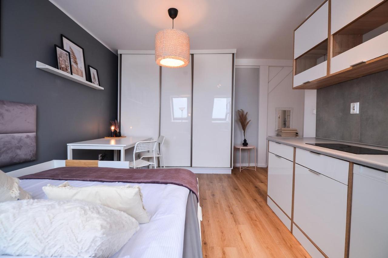 Citystay Brzezno Studio 3 Min Do Plazy Danzica Esterno foto
